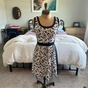 Lilly Pulitzer Irene Navy Need My Shades Dress EUC